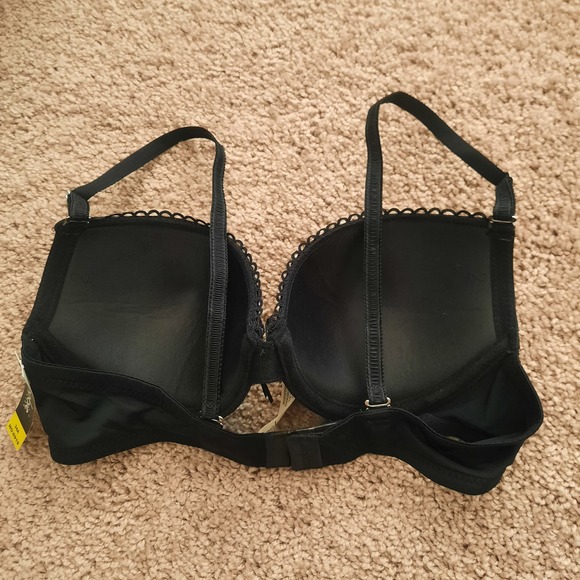 NWT Coobie 34 A Bra..  Padded Underwire, removable straps. - Picture 4 of 4